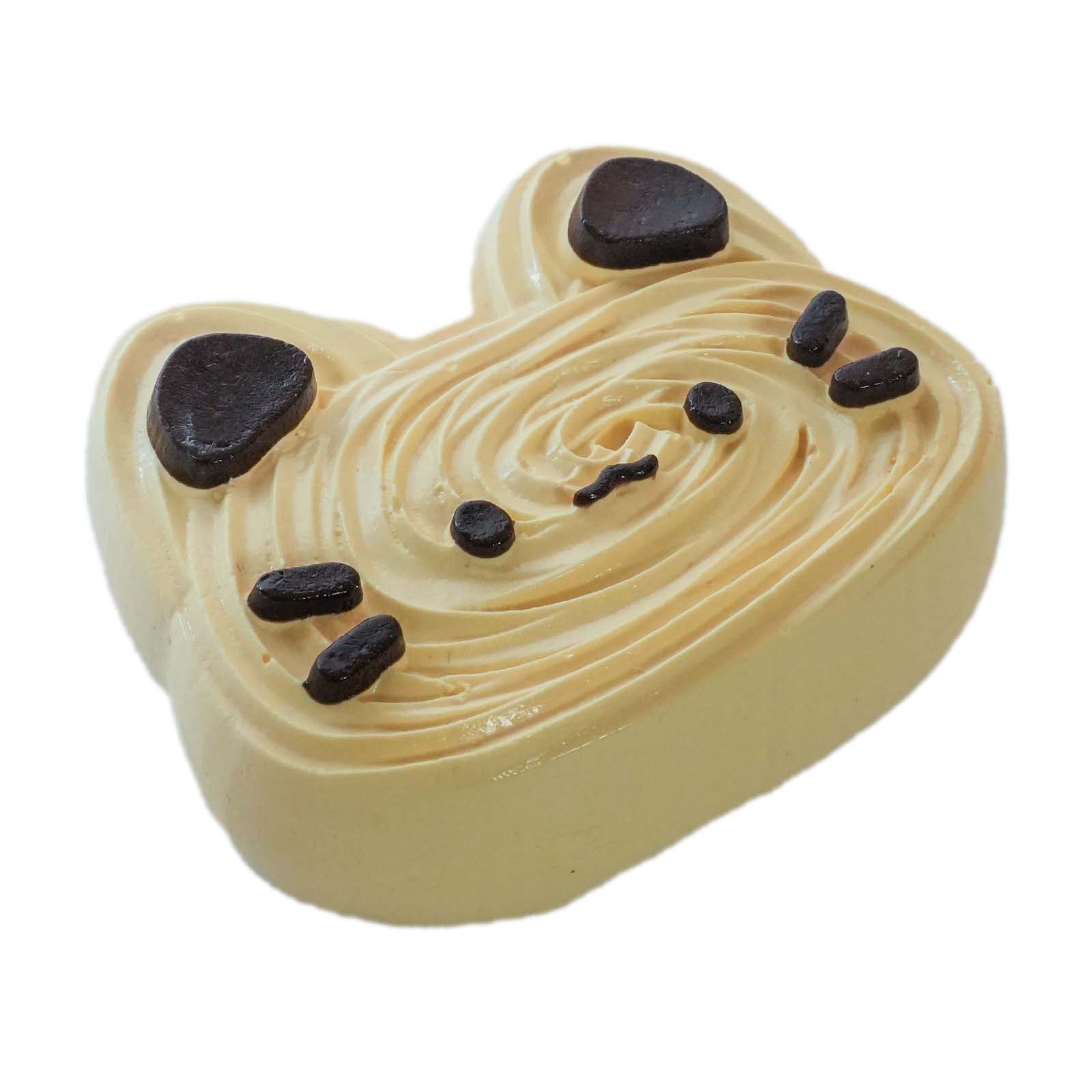 Cream thread kitty Taba Squishy