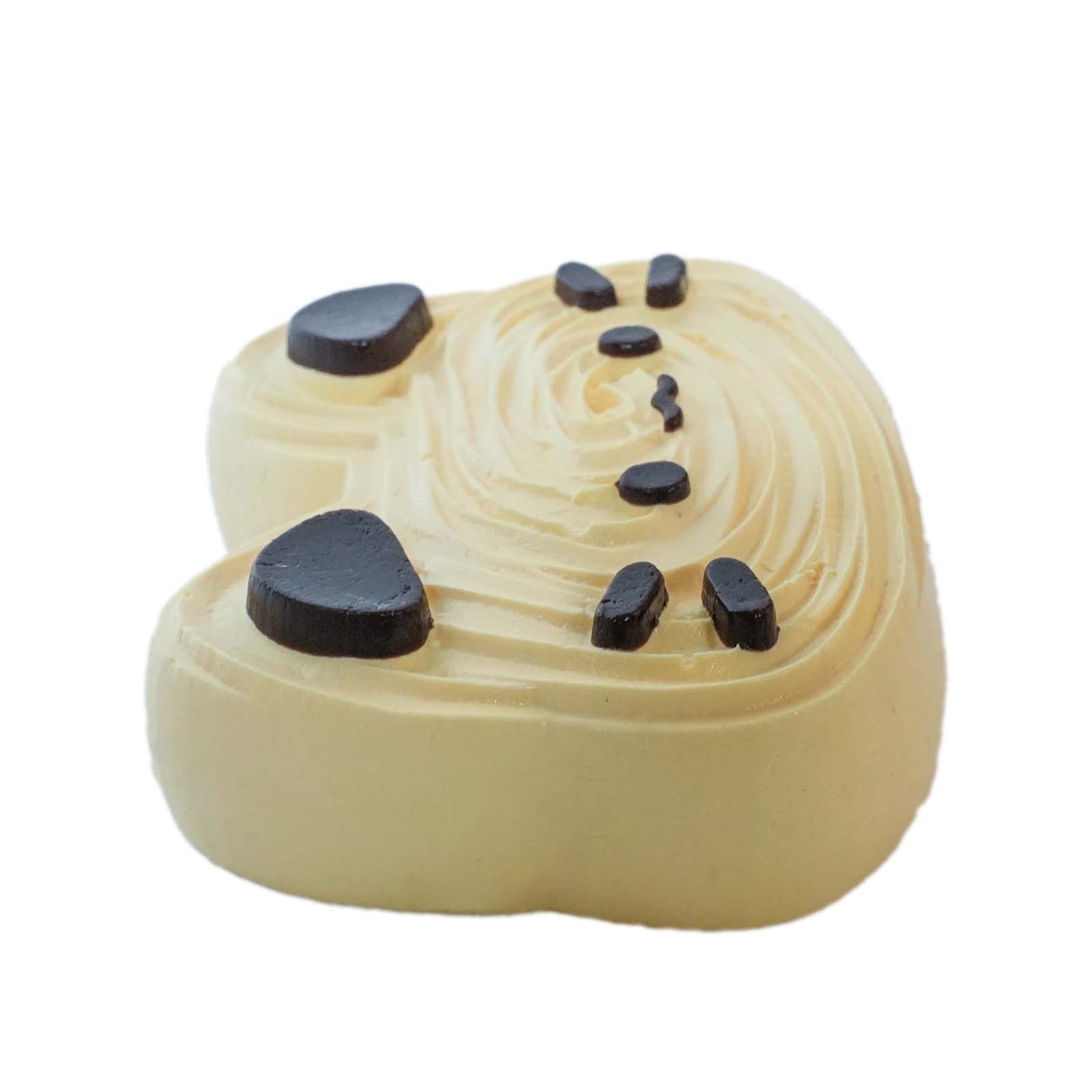 Cream thread kitty Taba Squishy